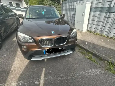 Gebraucht BMW X1 177 PS (130 kW) 2012 Braun SUV