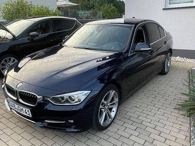 Gebraucht BMW 328 Sport Line 245 PS (180 kW) 2013 Blau Limousine
