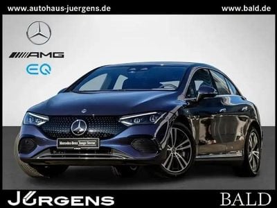 Gebraucht Mercedes EQE300 180 kW (245 PS) 2024 Blau sodalithblau Limousine