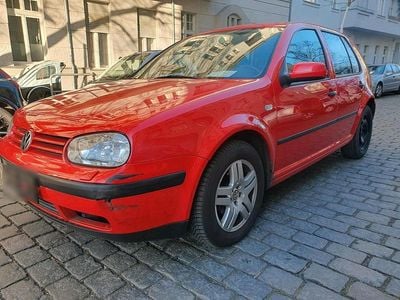 Gebraucht VW Golf IV 75 PS (55 kW) 2000 Rot Limousine