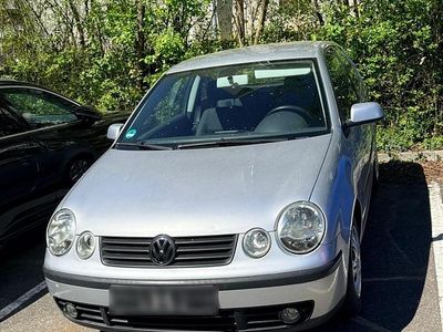 Brugt VW Polo 75 HK (55 kW) 2004 Grå Hatchback