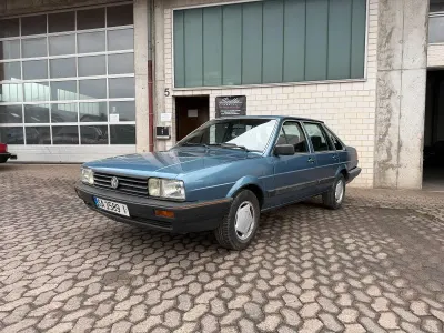 Gebraucht VW Santana 115 PS (84 kW) 1987 Blau Limousine