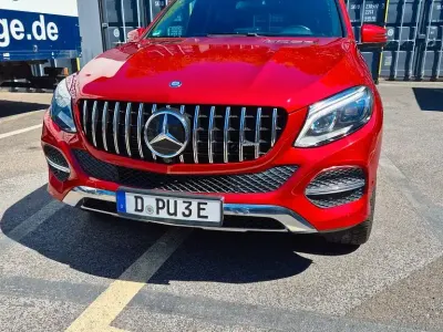 Gebraucht Mercedes GLE500 442 PS (325 kW) 2016 Rot SUV
