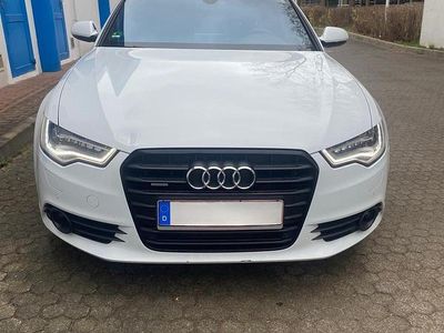 Weiß Gebraucht 2013 Audi A6 S-Line Limousine | 11.500 € (Fairer Preis)