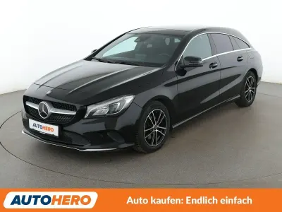Gebraucht Mercedes CLA220 Shooting Brake Urban 177 PS (130 kW) 2017 Nachtschwarz Kombi
