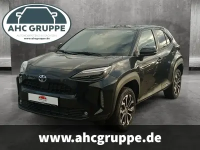 Neu Toyota Yaris Cross 131 PS (96 kW) 2026 Schwarz SUV