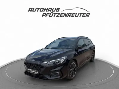 Gebraucht Ford Focus ST-Line 155 PS (114 kW) 2020 Obsidianschwarz Kombi