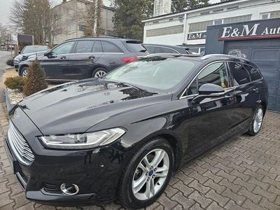 Gebraucht Ford Mondeo Titanium 150 PS (110 kW) 2016 Schwarz Kombi
