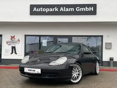 Second-hand Porsche 911 Carrera 4 300 CP (220 kW) 1999 Negru Cabrio