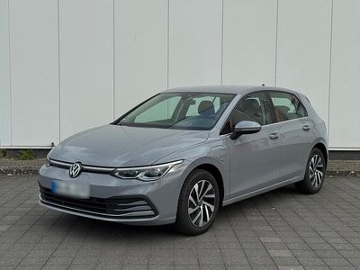 Gebraucht VW Golf VIII Style 204 PS (150 kW) 2022 Grau Limousine