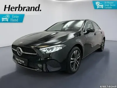 Używany Mercedes A250 Progressive 218 KM (160 kW) 2023 Czarny Sedan/Limuzyna