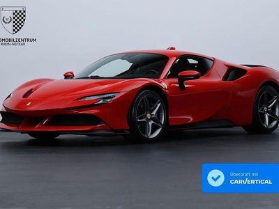 Gebraucht Ferrari SF90 2022 Rot
