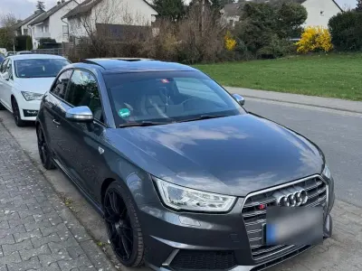 Gebraucht Audi S1 Ambiente 231 PS (169 kW) 2015 Grau Kleinwagen