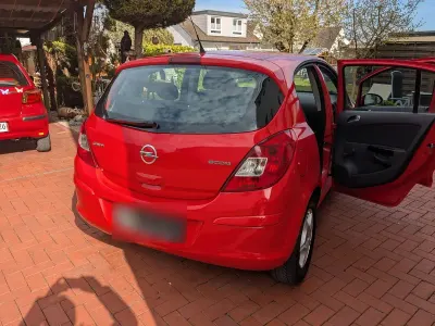Brugt Opel Corsa Innovation 69 HK (50 kW) 2011 Rød Hatchback
