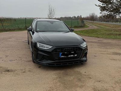 Schwarz Gebraucht 2019 Audi A4 S-Line Kombi | 25.500 € (Fairer Preis)