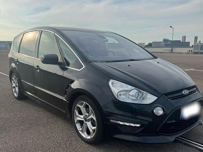Usata Ford S-MAX Titanium S 200 CV (147 kW) 2012 Nero Monovolume