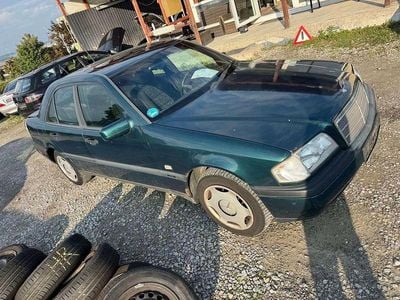 Mercedes C180
