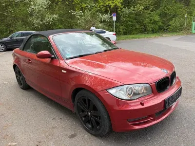 Gebraucht BMW 120 Cabriolet Advantage 177 PS (130 kW) 2008 Rot Cabrio