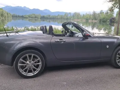 Używany Mazda MX5 160 KM (117 kW) 2009 Szary Kabriolet