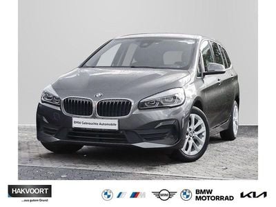 Grau Gebraucht 2022 BMW 218 Advantage Van / Kleinbus | 17.930 € (Guter Preis)