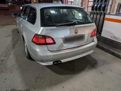 Gebraucht BMW 525 197 PS (144 kW) 2007 Silber Kombi