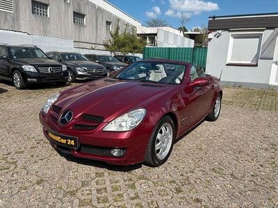Begagnad Mercedes SLK200 184 HK (135 kW) 2008 Röd Cab
