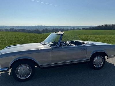 Usata Mercedes SL280 170 CV (125 kW) 1970 Argento Cabrio