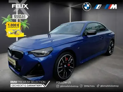 Gebraucht BMW M240 M Sport 374 PS (275 kW) 2025 Portimao blau metallic Coupé