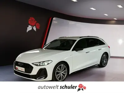 Gebraucht Audi A5 Comfort 204 PS (150 kW) 2025 Arkonaweiß Kombi