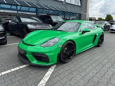 Porsche Cayman GT4