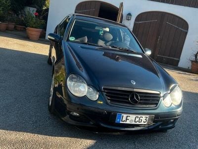 Mercedes 220