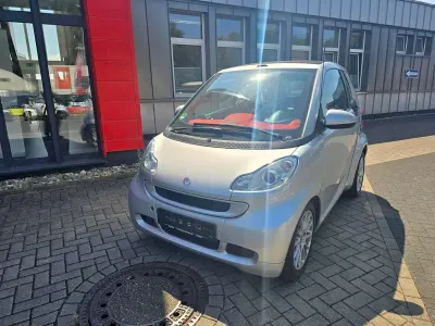 Gebraucht Smart ForTwo Cabrio 71 PS (52 kW) 2011 Tridionzelle silbe Cabrio
