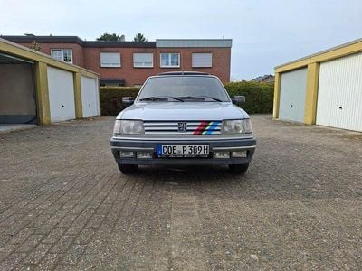 Gebraucht Peugeot 309 88 PS (64 kW) 1991 Silber Kleinwagen
