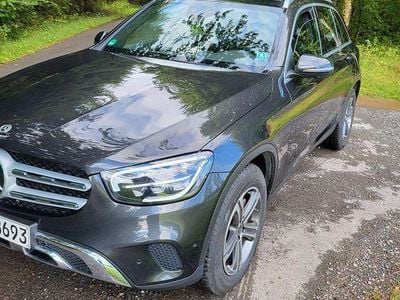 Mercedes GLC220