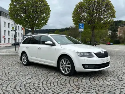 Gebraucht Skoda Octavia 179 PS (131 kW) 2014 Weiß Kombi