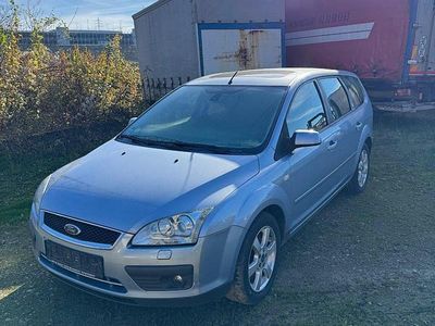 Usata Ford Focus 145 CV (106 kW) 2005 Blu Station wagon