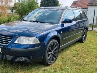 Używany VW Passat 116 KM (85 kW) 2001 Niebieski Kombi