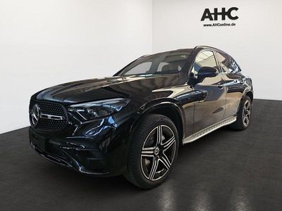 Używany Mercedes GLC300e AMG 197 KM (144 kW) 2026 Czarny SUV