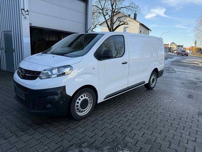 Weiß Gebraucht 2022 Opel Vivaro Edition Van / Kleinbus | 12.800 € (Superpreis)