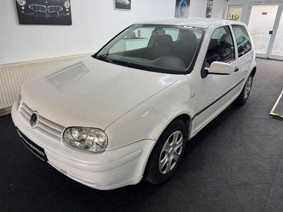 Gebraucht VW Golf IV Comfortline 75 PS (55 kW) 2003 Weiß Limousine