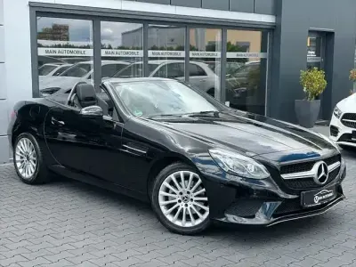 Gebraucht Mercedes SLC180 156 PS (114 kW) 2017 Schwarz Cabrio