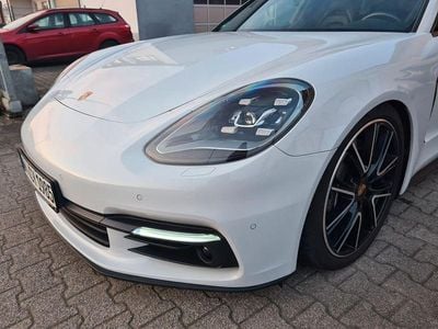 Gebraucht Porsche Panamera Sport Turismo 330 PS (242 kW) 2018 Weiß Limousine