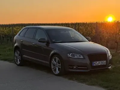 Używany Audi A3 Ambition 140 KM (102 kW) 2010 Szary Hatchback