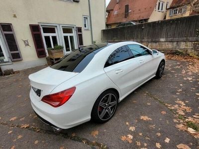Mercedes CLA200