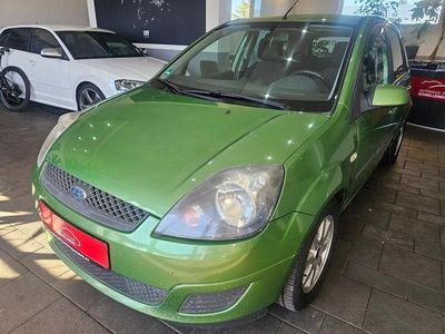 Gebraucht Ford Fiesta 68 PS (50 kW) 2008 Grün Kleinwagen