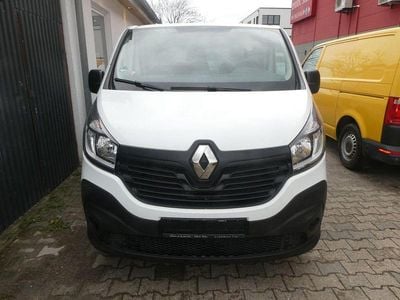 Gebraucht Renault Trafic Komfort 95 PS (69 kW) 2017 Weiß Van / Kleinbus
