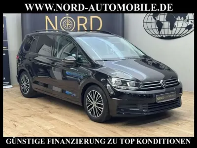 Gebraucht VW Touran Comfortline 150 PS (110 kW) 2020 Deep black perleffek Van / Kleinbus