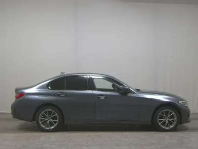 Gebraucht BMW 320 Sport Line 190 PS (139 kW) 2020 Grau Limousine