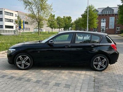 Gebraucht BMW 116 Sport Line 136 PS (100 kW) 2013 Schwarz Kleinwagen