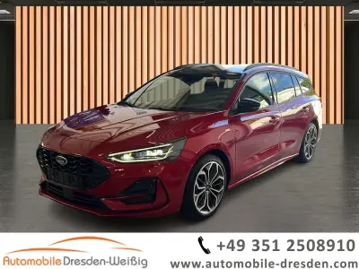 Gebraucht Ford Focus ST-Line X 155 PS (114 kW) 2025 Rot Kombi